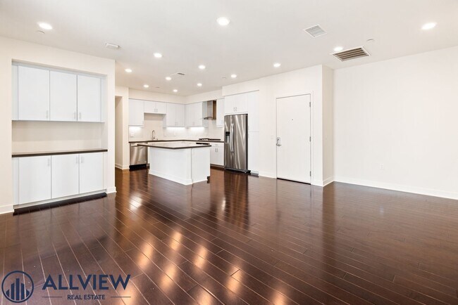 Building Photo - 2 br, 2 bath House - 1508 Nolita