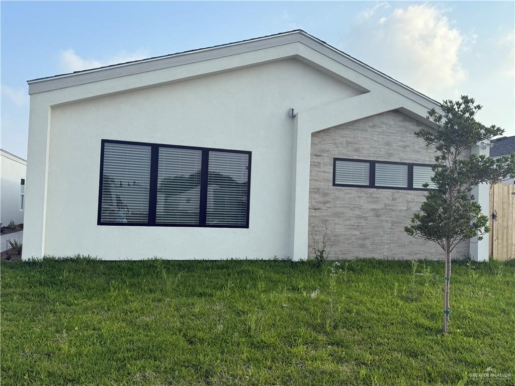 Primary Photo - 2701 Brownjay Rd