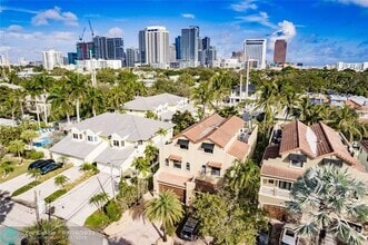Building Photo - 612 SW 8th Ave