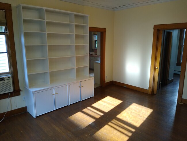 Built-in Bookshelves, Living Room - 403 W Hill St