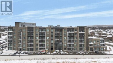 Building Photo - 5055 Greenlane