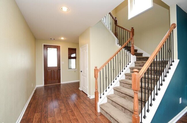 Building Photo - 4423 Ashberry Pine Ln
