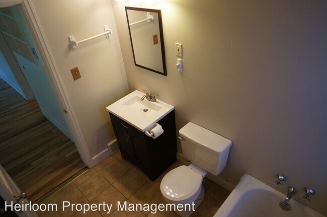 Foto del edificio - 3 br, 2 bath House - 1426 E 4th St.