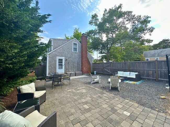 Building Photo - 4 Wager Ln