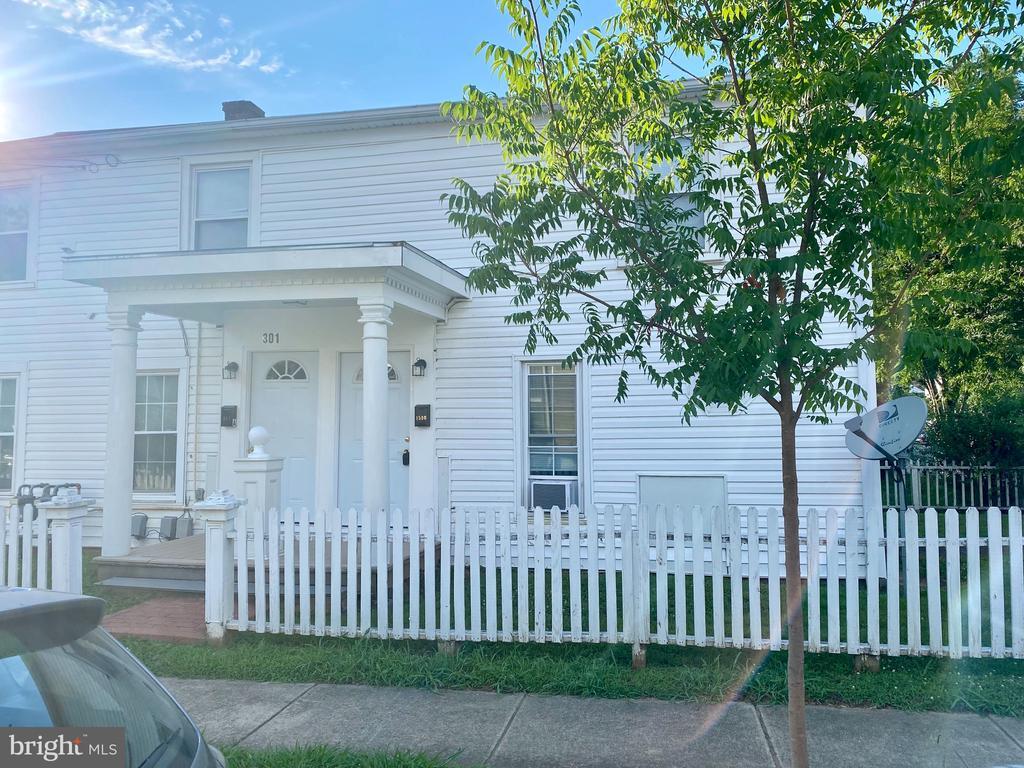 Foto principal - 1500 Princess Anne St