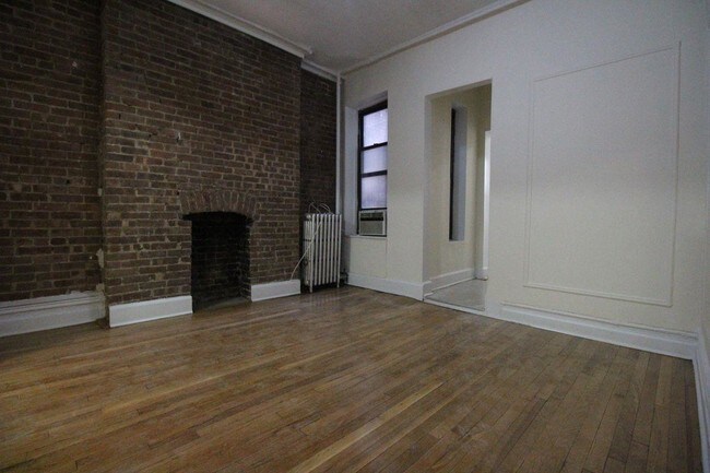 Building Photo - 483 Columbus Avenue