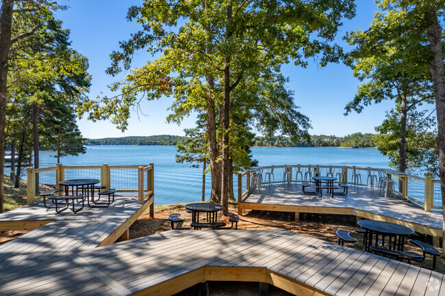 Asientos de la cubierta - Dockside Clemson