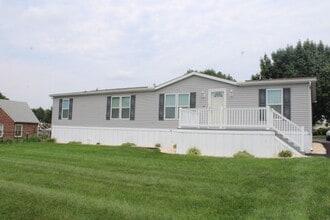 Building Photo - 751 Natalie Ln