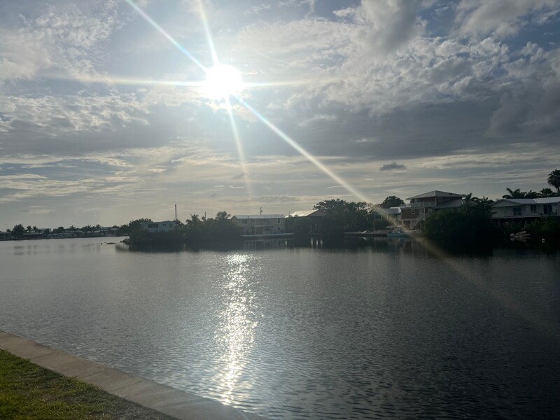Foto del edificio - 201 Coppitt Rd