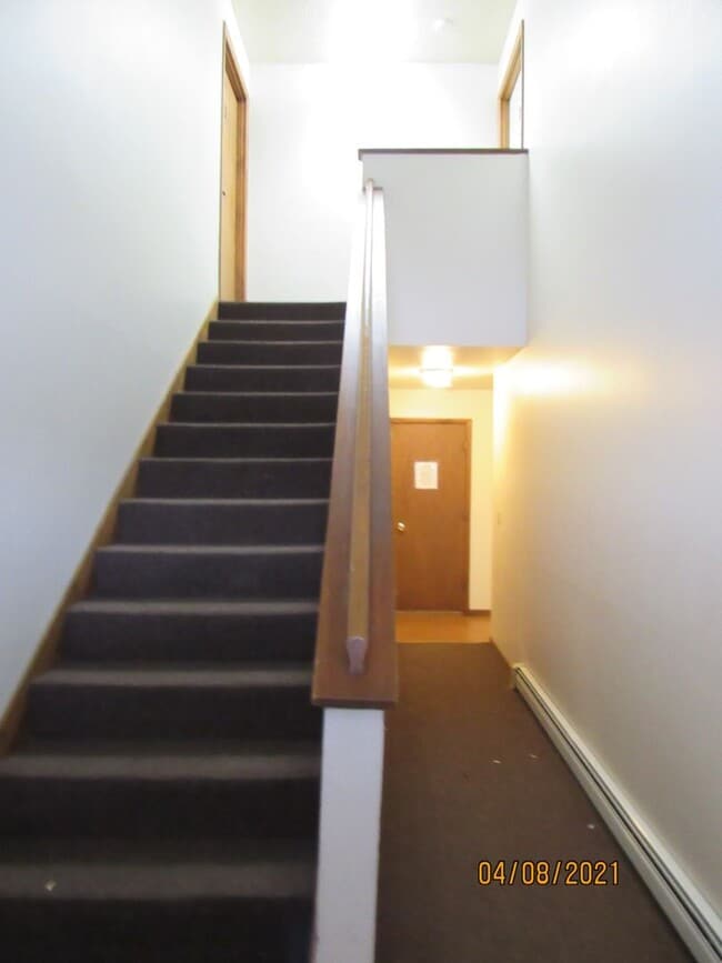 Building Photo - 656 Ouida Way