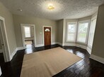 Foto principal - 2 bedroom 1 bath home in Elkhart Indiana