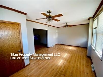 Foto del edificio - 1408 Oshkosh Ave