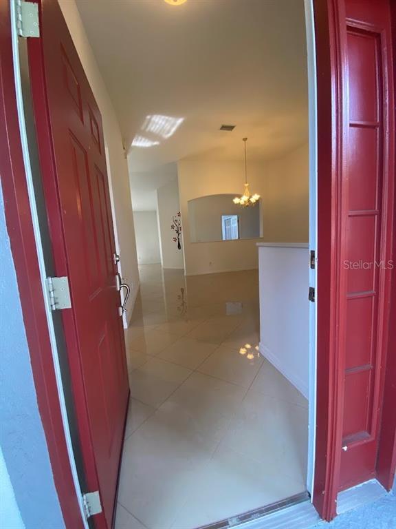 Building Photo - 11744 Holly Creek Dr