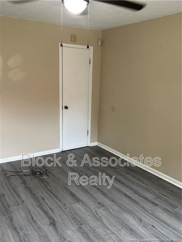 Building Photo - 4953 Fieldcrest Drive