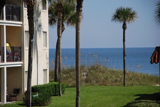 Building Photo - 2325 Costa Verde Blvd