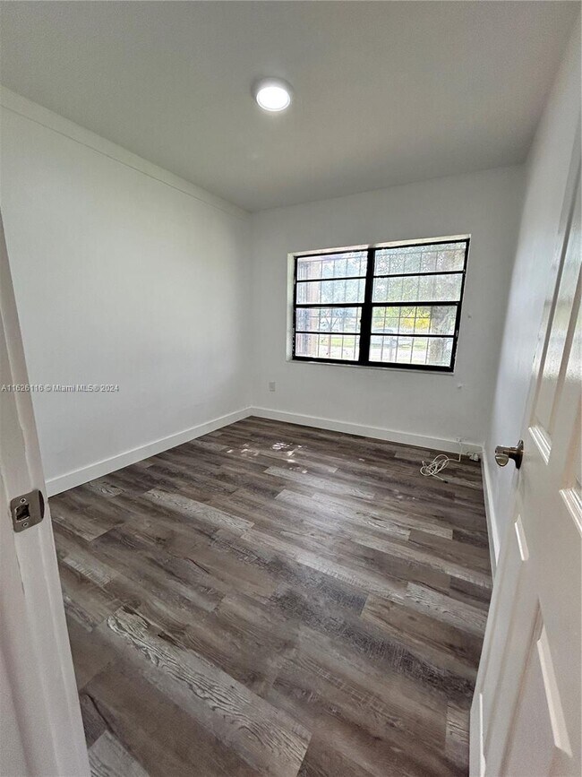 Building Photo - 13140 NW 18th Ave