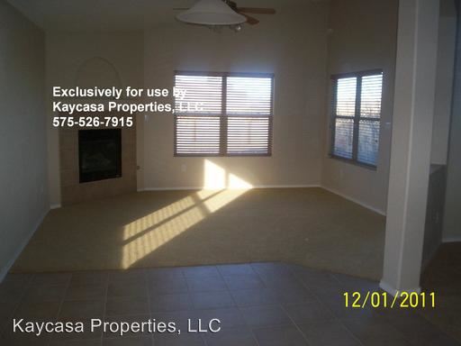 Building Photo - 2469 Silver Sage Dr