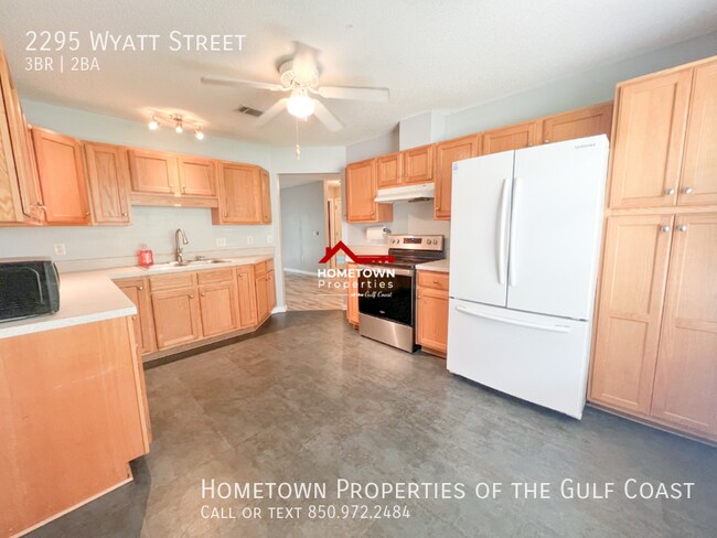 Foto del edificio - 3 Bedroom Home Near UWF - 2295 Wyatt Street