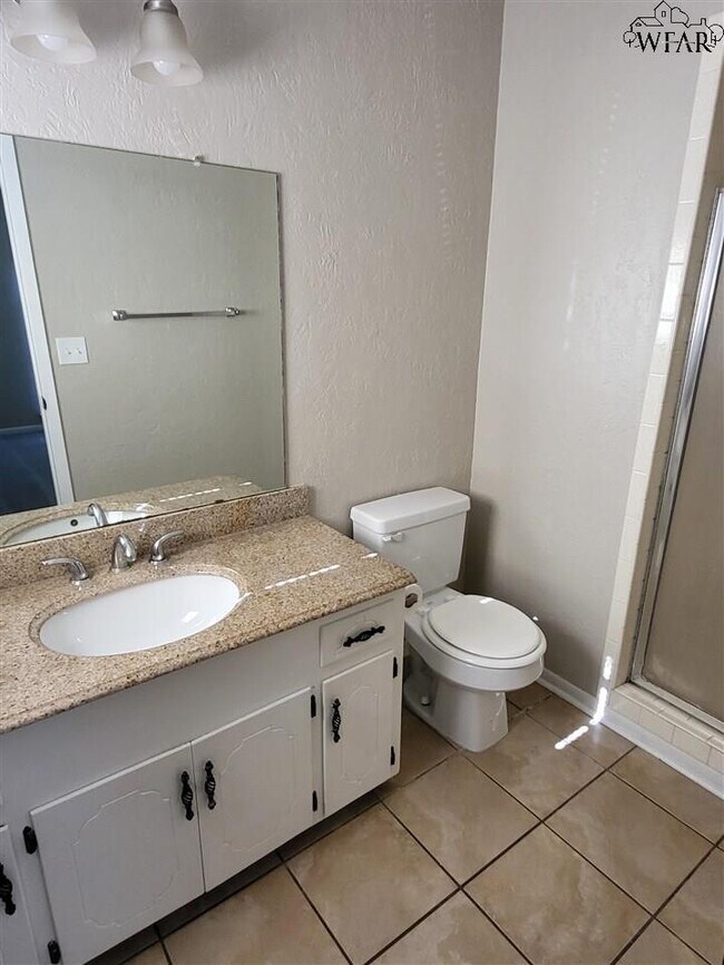Foto del edificio - 4712 Priscilla Ln