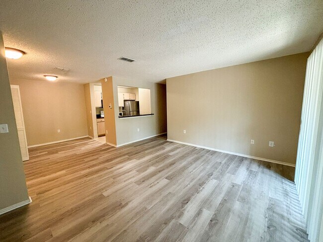 Foto del edificio - Windsor Park #523 - Pet Friendly!