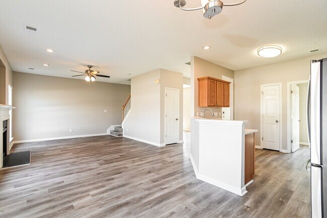 Foto del edificio - 226 Everett Park Dr