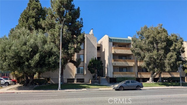 Foto del edificio - 12141 Centralia St