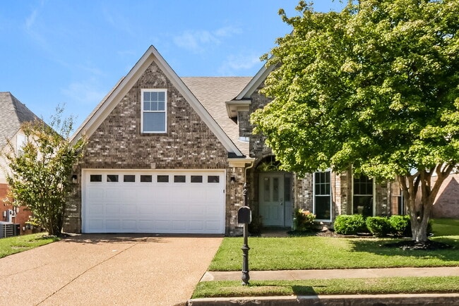 Building Photo - 1083 Red Fern Cir E