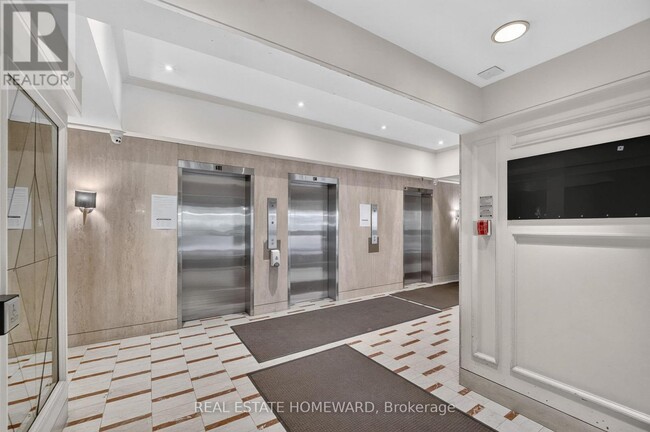 Building Photo - 100 Quebec Ave
