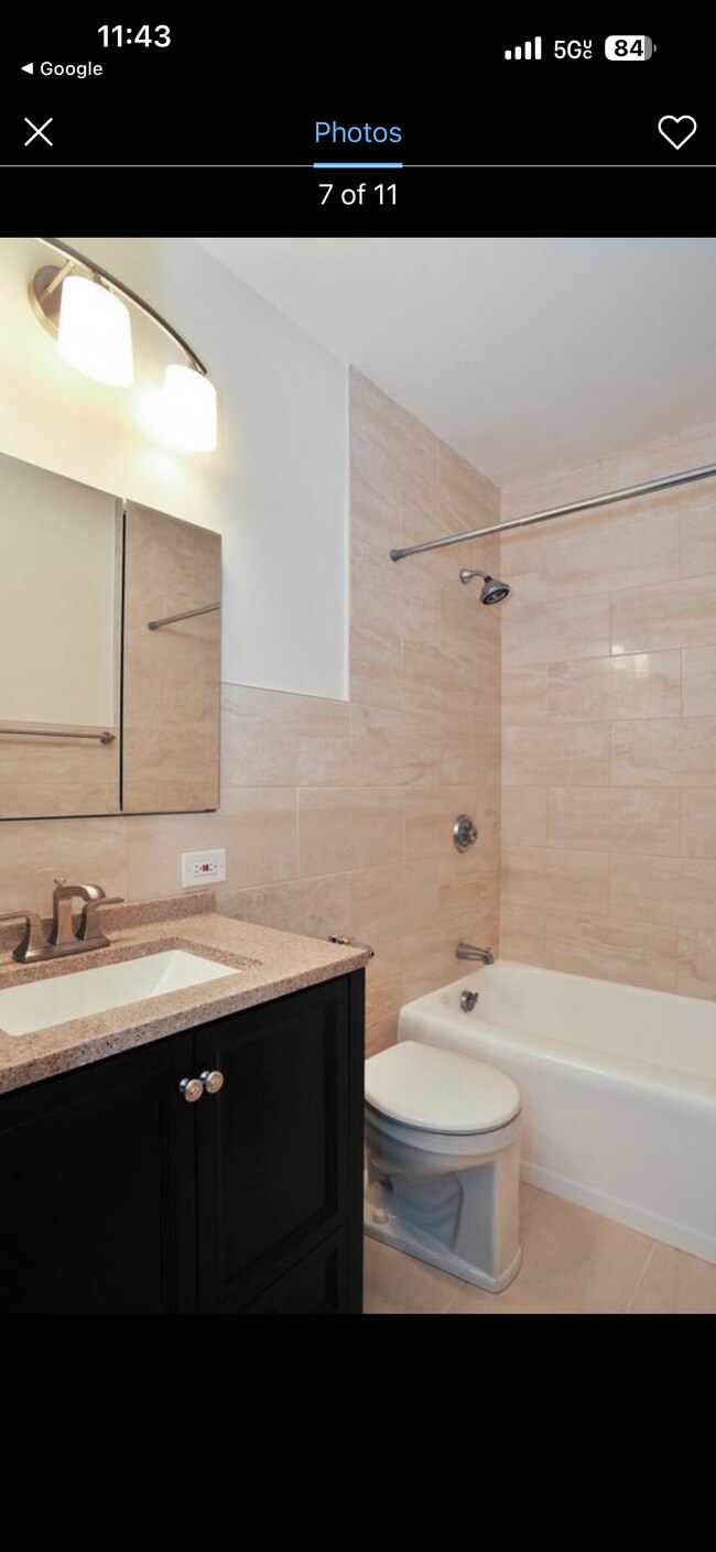 Foto del edificio - 3600 N Lake Shore Dr