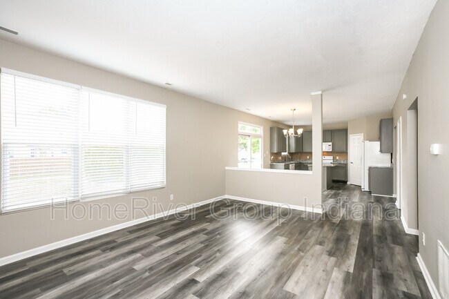 Building Photo - 12889 Ross Crossing