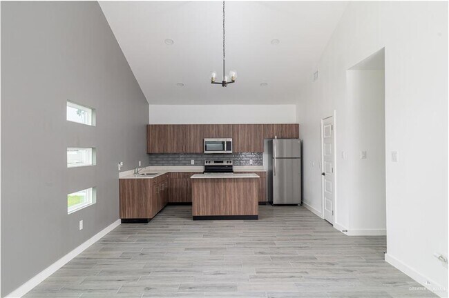 Foto del edificio - 2509 Mockingbird Rd
