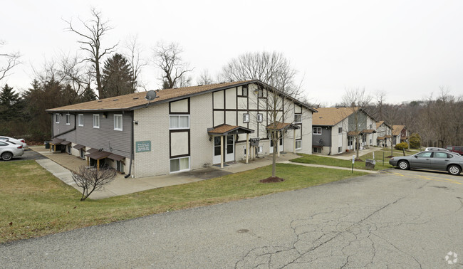 Foto del edificio - Logan Road Apartments