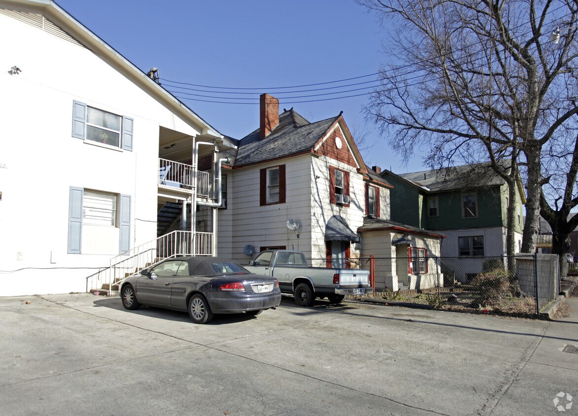 Building Photo - 1703 Highland Ave