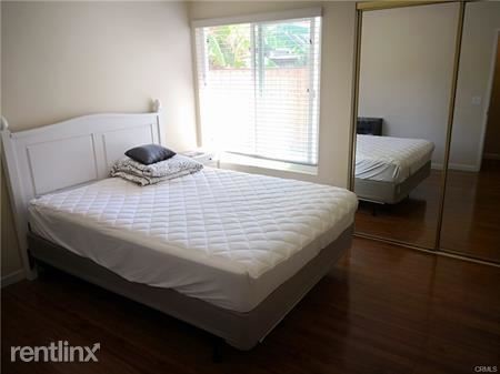 Foto del edificio - 4 br, 2 bath House - 25 Deerwood W