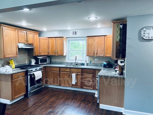 Foto del edificio - 1925 W Schaumburg Rd