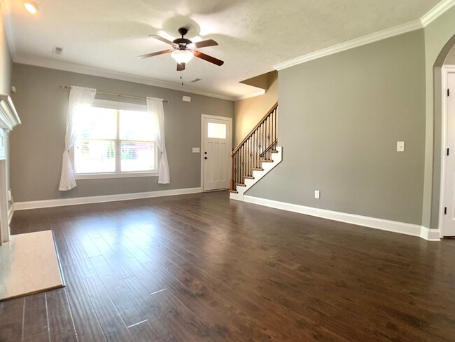 Building Photo - 1295 Brigade Dr
