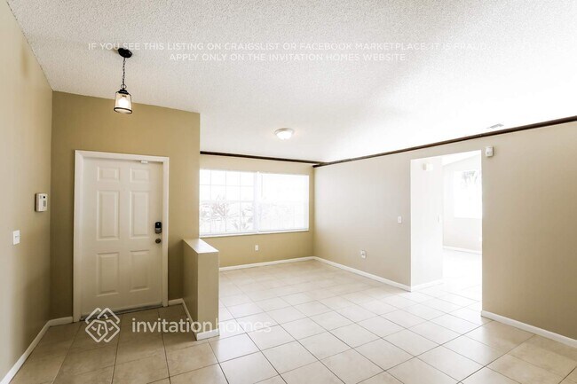 Foto del edificio - 6639 Columbia Ave