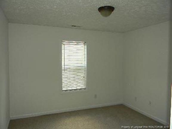 Foto del edificio - 392 Bubble Creek Ct