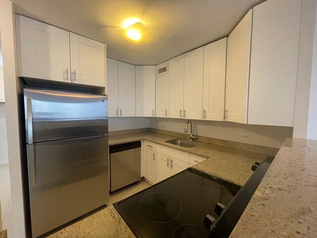 Foto principal - 1030 N State St