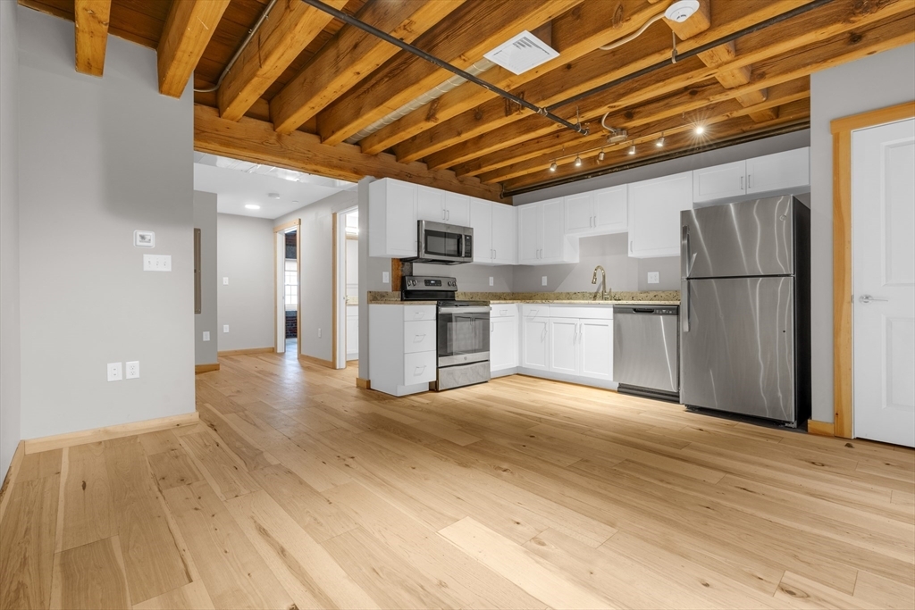 Foto principal - 58 13th St