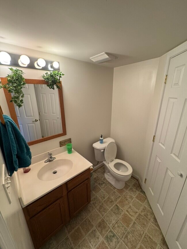 Foto del edificio - 695 Old Leetown Pike