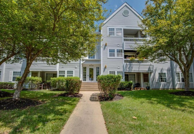 Foto del edificio - 8332 Montgomery Run Rd