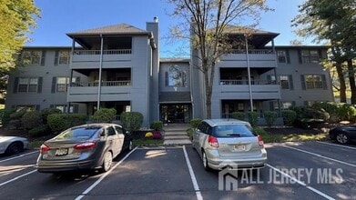 Building Photo - 1008 Woodhaven Dr