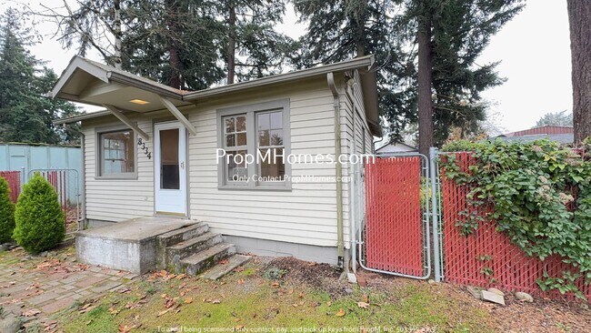 Foto del edificio - Charmingly Cozy Single Family Home in Happy Valley!