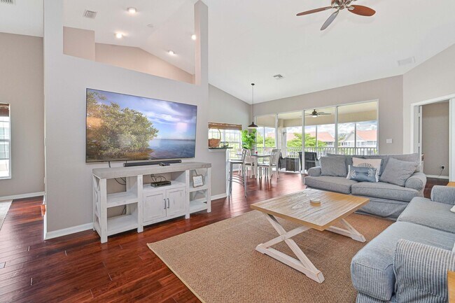 Building Photo - Available 6.16 - Fully Furnished Villa in ...