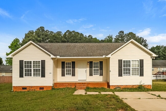 Building Photo - 105 Birch Ct