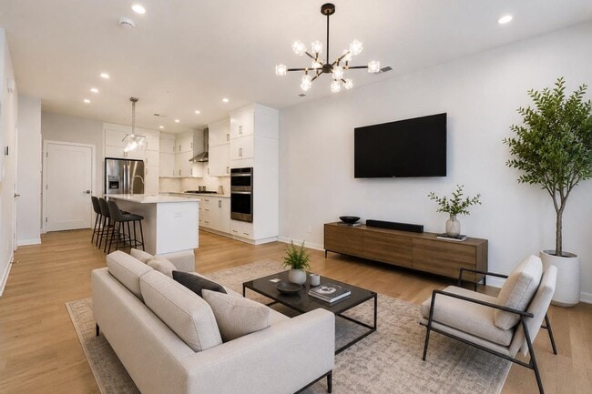 Photo - 7556 Sawyer Farm Wy (McLean, VA) Townhome