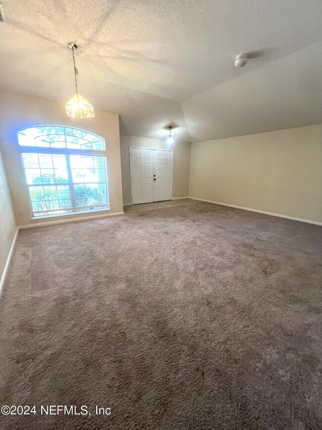 Building Photo - 8342 Staplehurst Dr