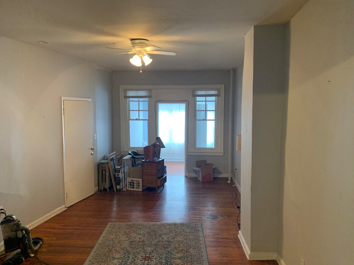 Foto principal - 4929 Locust St
