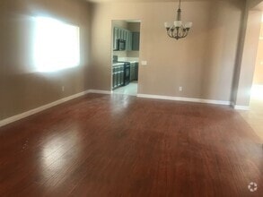 Building Photo - 14660 Hondo Dr